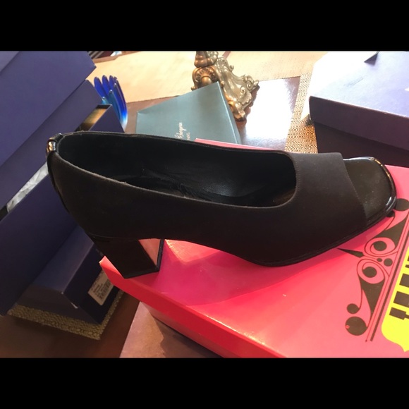 Pumps - Picture 6 of 7